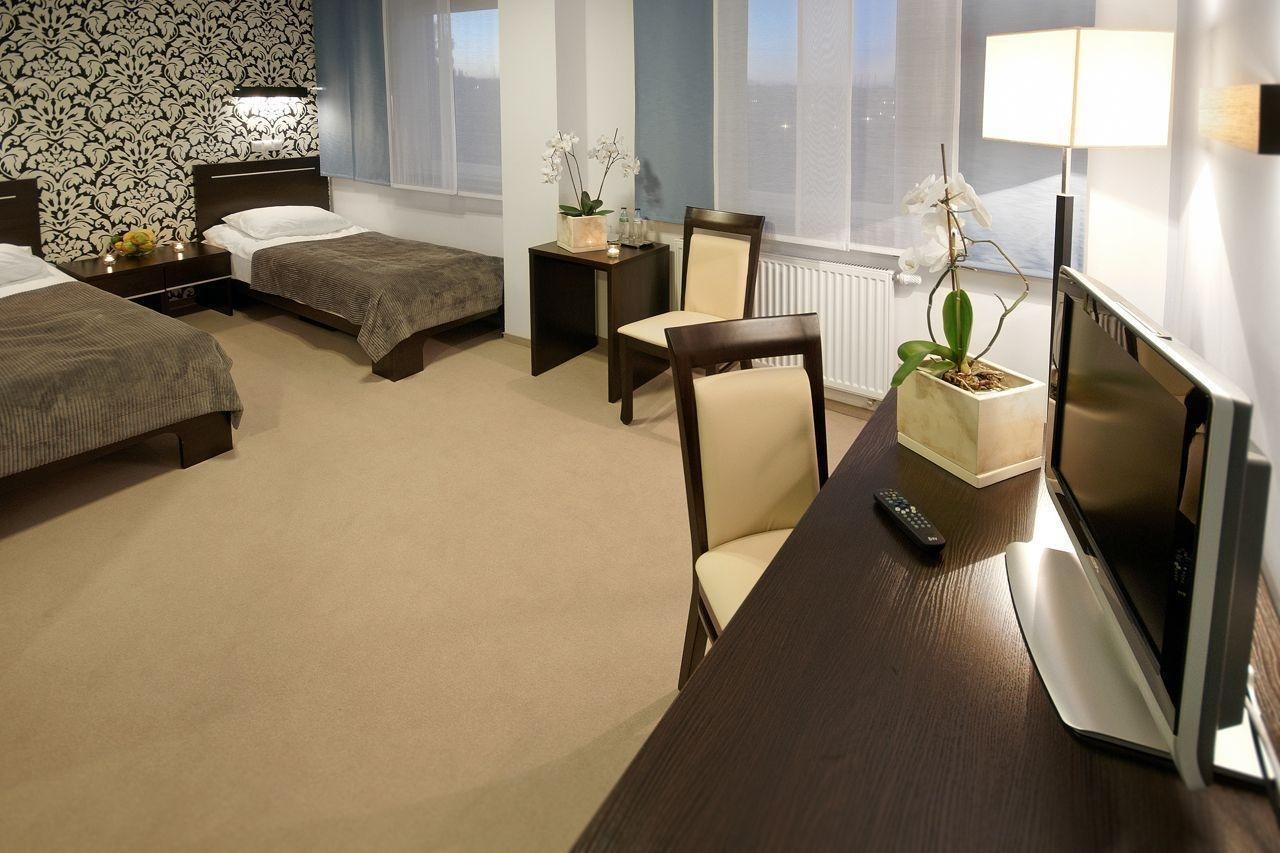 Hotton Hotell 3*